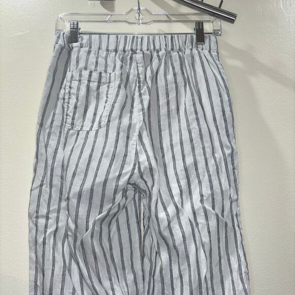 Quince 100% Linen Striped Pull On Pants – Size XS White and Black Striped Pants - Picture 7 of 16